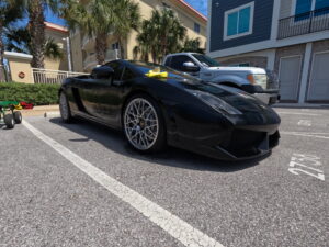 EXQUISITEMAD Isadore Heritage Luxury Wax on a Lamborghini and after being washed and polished with EXQUISITEMAD paint polishes and washed with EXQUISITEMAD soap